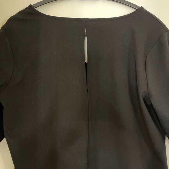 Ann Taylor M Black V‑Neck Boxy Shirt Dress – Modern Tailored Fit - Picture 9 of 10